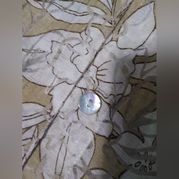 Alfred Dunner Blouse Size 10P Beige - Picture 5 of 8